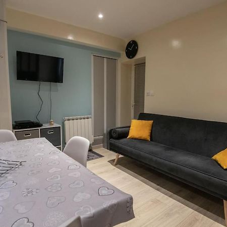 Studio Place De La Barre Le Cosy Lägenhet Mâcon Exteriör bild